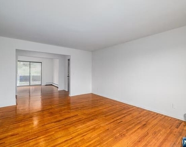 107 Bellgrove - Photo Thumbnail 7