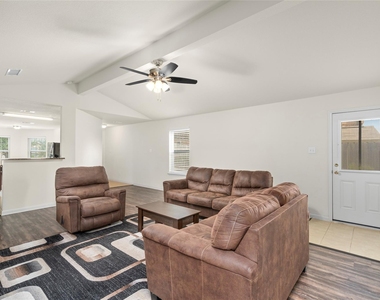 9719 Montana Sapphire Lane - Photo Thumbnail 6