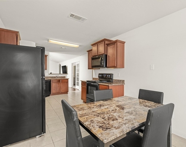 9719 Montana Sapphire Lane - Photo Thumbnail 19
