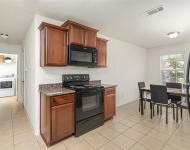 9719 Montana Sapphire Lane - Photo Thumbnail 20
