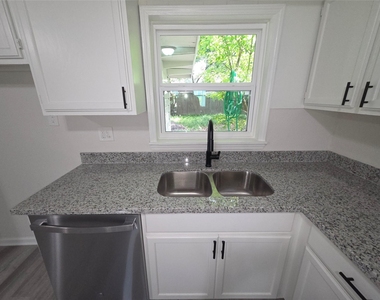 4931 Cosby Street - Photo Thumbnail 16