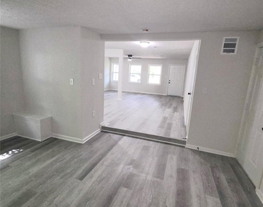 4931 Cosby Street - Photo Thumbnail 15