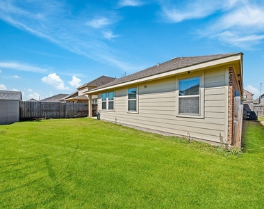 20427 Alpine Meadow Place - Photo Thumbnail 39