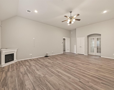 20427 Alpine Meadow Place - Photo Thumbnail 8