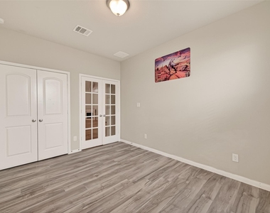 20427 Alpine Meadow Place - Photo Thumbnail 27