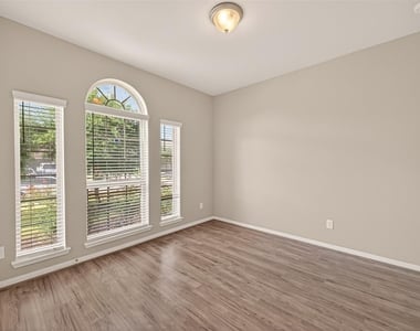 20427 Alpine Meadow Place - Photo Thumbnail 21
