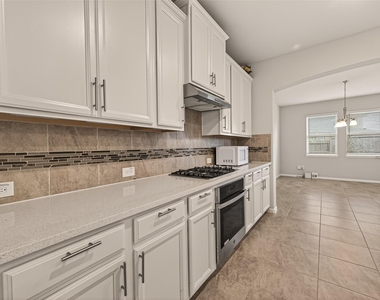 20427 Alpine Meadow Place - Photo Thumbnail 12