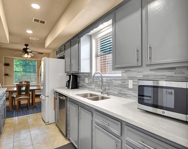 21902 Meadowhill Drive - Photo Thumbnail 18