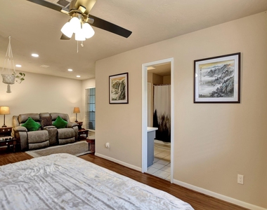 21902 Meadowhill Drive - Photo Thumbnail 22