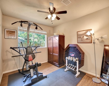 21902 Meadowhill Drive - Photo Thumbnail 26