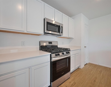 9603 Fulvetta Briar Court - Photo Thumbnail 10