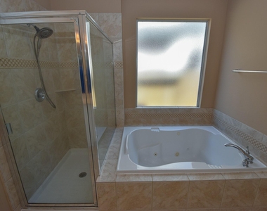 14207 Ashmore Reef Court - Photo Thumbnail 17