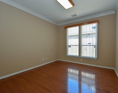 14207 Ashmore Reef Court - Photo Thumbnail 18
