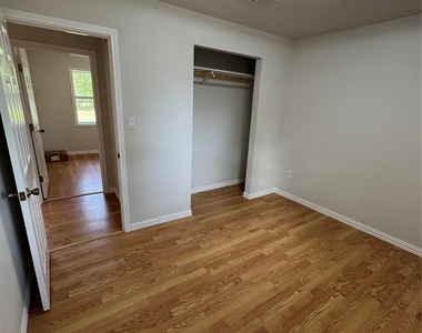 26327 Pinion Creek Road - Photo Thumbnail 19