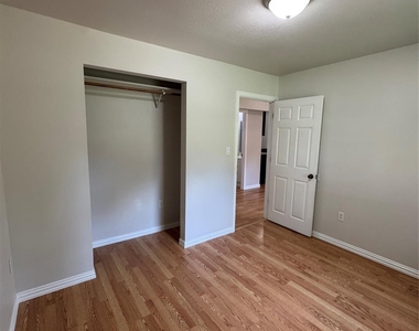 26327 Pinion Creek Road - Photo Thumbnail 21