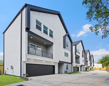 870 W Little York Road - Photo Thumbnail 34