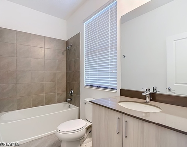 5669 Cerva Lane - Photo Thumbnail 7