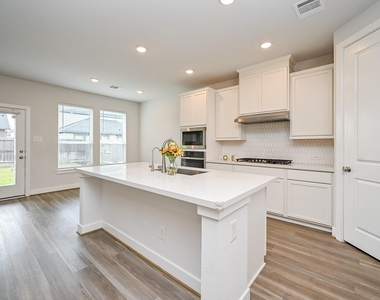 9222 Dearborn Knoll Drive - Photo Thumbnail 6