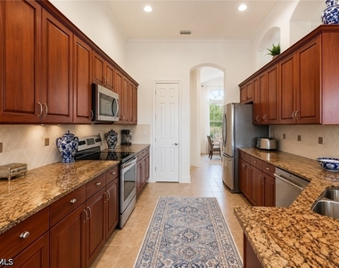 8263 Potomac Lane - Photo Thumbnail 25
