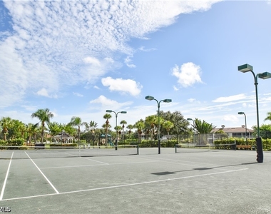 3327 Sandpiper Way - Photo Thumbnail 12
