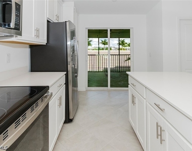 5410 Double Eagle Circle - Photo Thumbnail 7