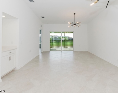 5410 Double Eagle Circle - Photo Thumbnail 14