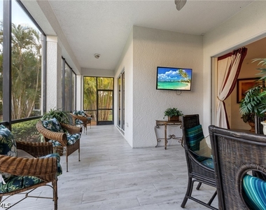9079 Cascada Way - Photo Thumbnail 22