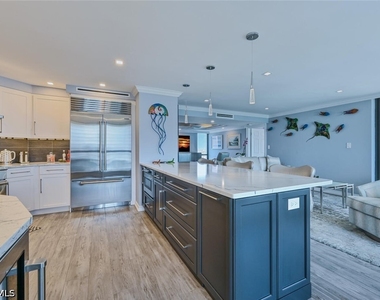 4551 Gulf Shore Boulevard N - Photo Thumbnail 13