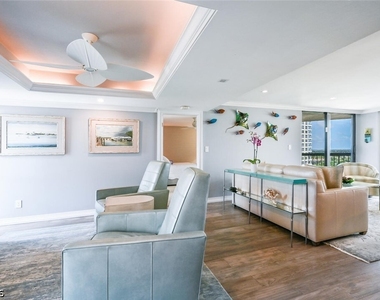 4551 Gulf Shore Boulevard N - Photo Thumbnail 10