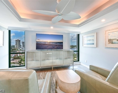 4551 Gulf Shore Boulevard N - Photo Thumbnail 17