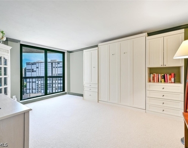4551 Gulf Shore Boulevard N - Photo Thumbnail 27