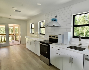 1725 Acremaker Road - Photo Thumbnail 4