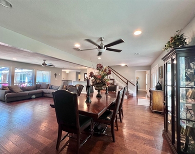 15126 Turkey Creek Drive - Photo Thumbnail 4
