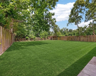 9211 Clearway Drive - Photo Thumbnail 29