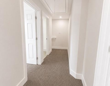 11514 Courtshire Road - Photo Thumbnail 11