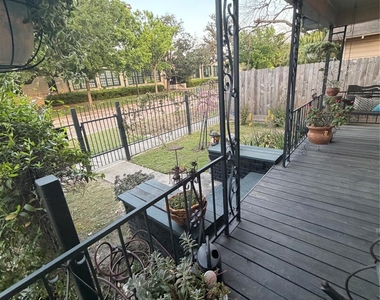 610 Northwood Street - Photo Thumbnail 3