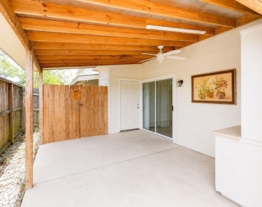 13119 Stratford Skies Ln Lane - Photo Thumbnail 8