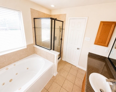 13119 Stratford Skies Ln Lane - Photo Thumbnail 13