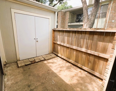 8100 Cambridge Street - Photo Thumbnail 30