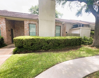 8100 Cambridge Street - Photo Thumbnail 27