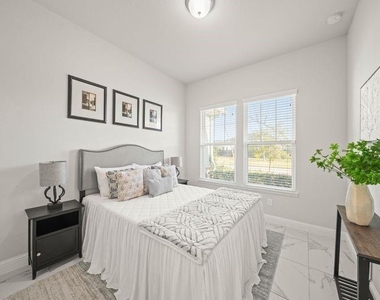 10114 Native Grove Drive - Photo Thumbnail 17