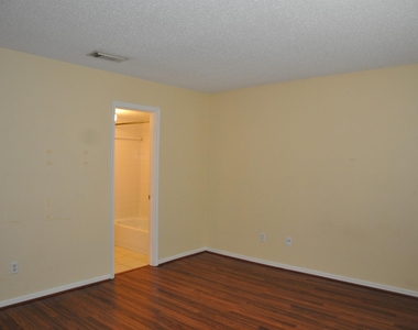 3754 Tanglewilde Street - Photo Thumbnail 26