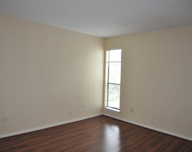 3754 Tanglewilde Street - Photo Thumbnail 14
