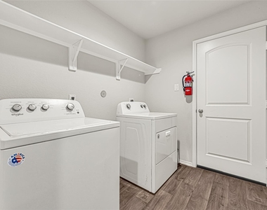 20855 Olive Leaf Street - Photo Thumbnail 16