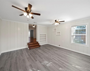 906 Gale Street - Photo Thumbnail 15