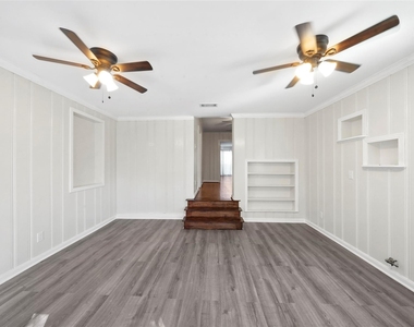 906 Gale Street - Photo Thumbnail 16