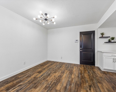 1908 Augusta Drive - Photo Thumbnail 1