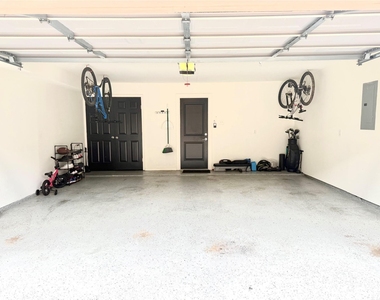 1908 Augusta Drive - Photo Thumbnail 14