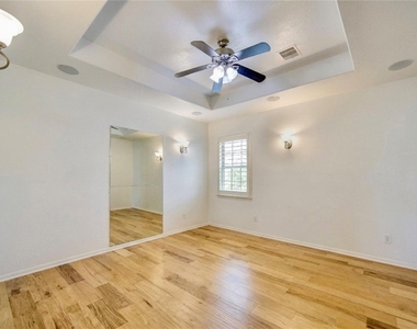 10702 Claythorne Court - Photo Thumbnail 43