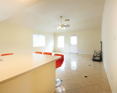 7023 Shaman Lane - Photo Thumbnail 5